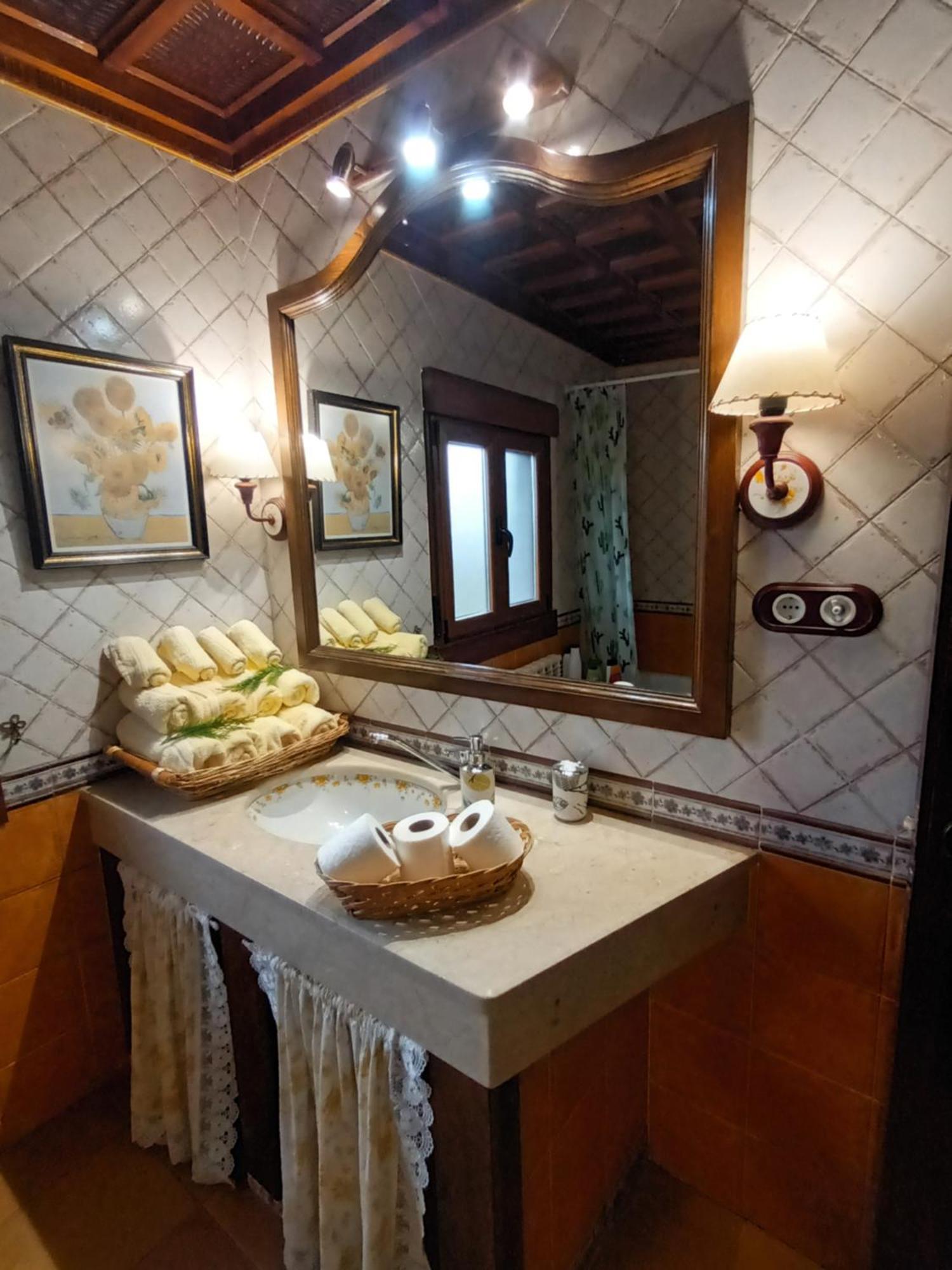 Villa La Artesonada Casa Con Finca à Puebla de Sanabria Extérieur photo