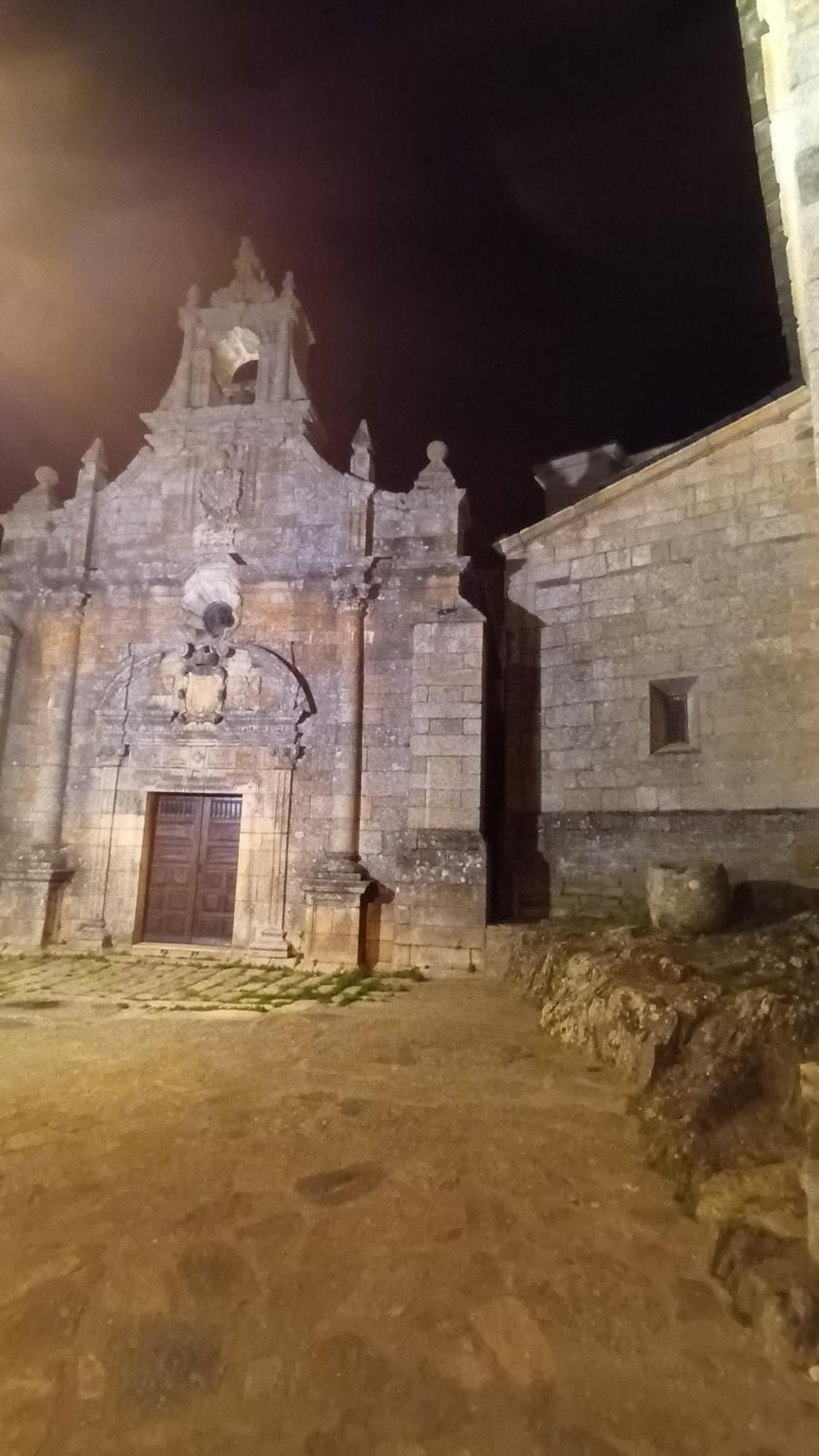 Villa La Artesonada Casa Con Finca à Puebla de Sanabria Extérieur photo